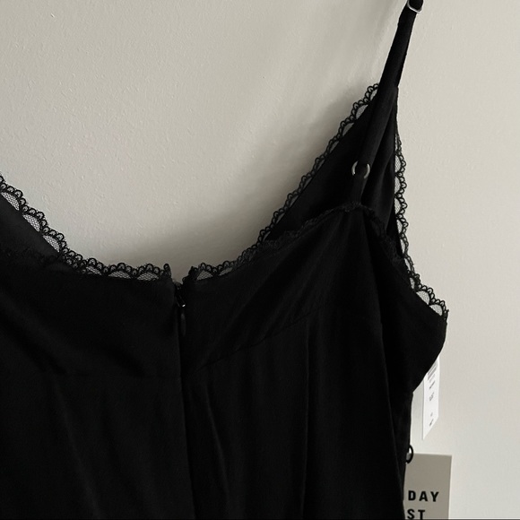 Black Sunday Best Dress with Lace Detail NEW W TAGS - Picture 4 of 7